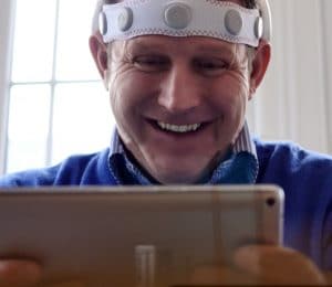 Man using Cumulus Neuroscience EEG headset
