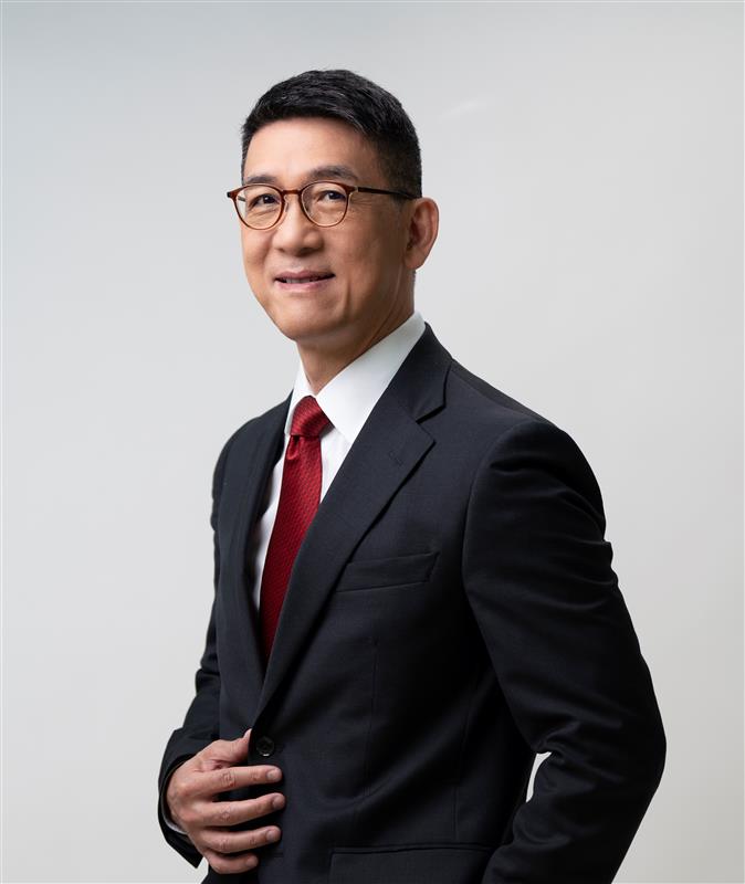 Professional headshot of Shawn Leung